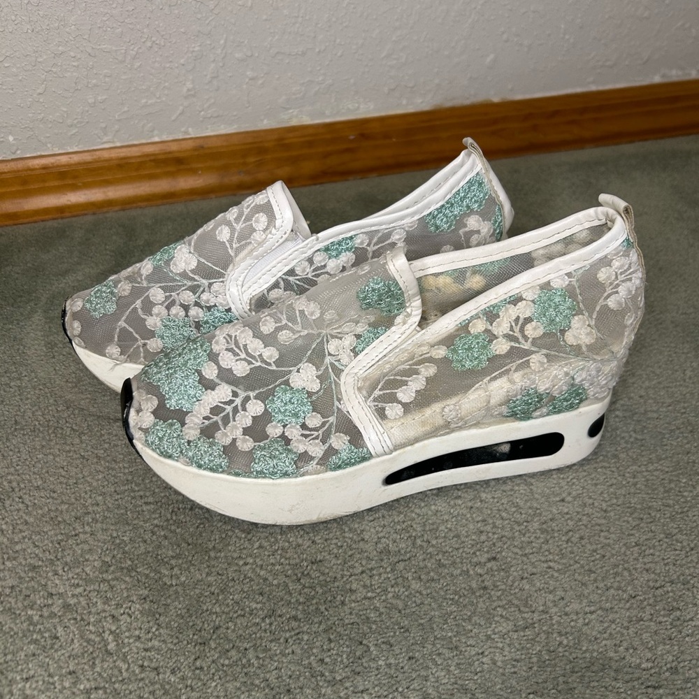 Mesh Slip-On Wedge Sneakers with floral embroidery. Size 36 or 5.5